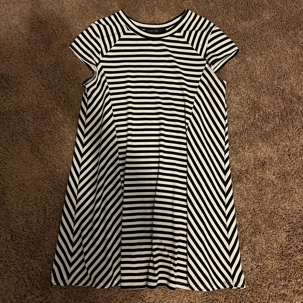 Women’s stripped dress